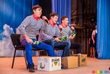 Кто лучше всех сыграл в КВН? Учителя, чиновники, строители и нефтяники